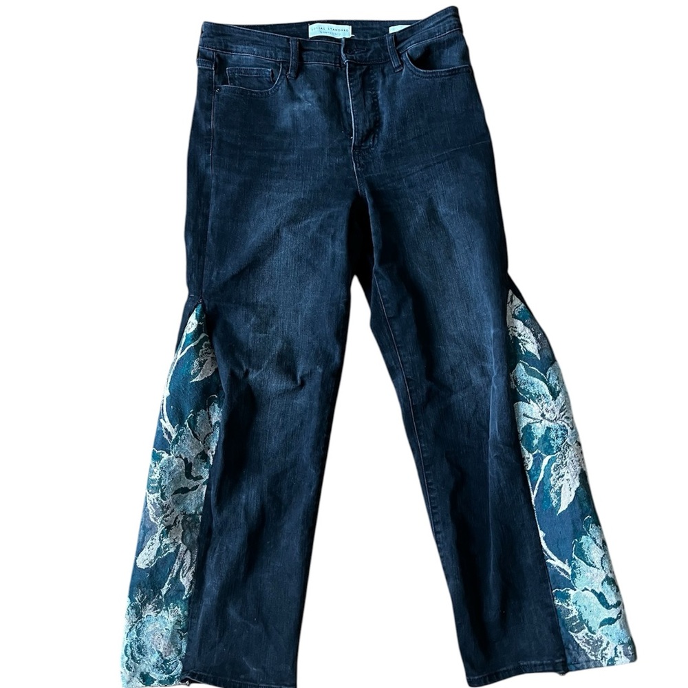 Embroidered Panel Black Women's Jeans